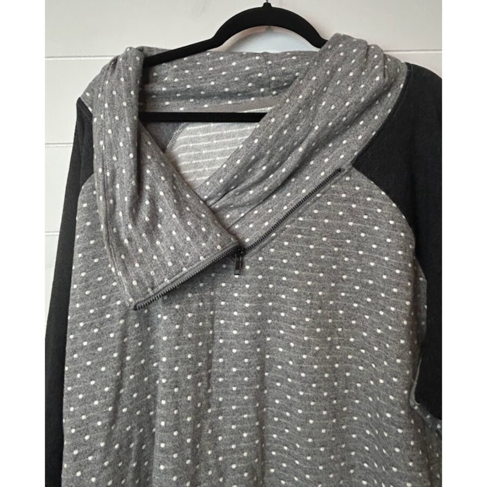 Maurices Jacket Women's 3 (24/26w) Gray Black Polka‎ Dots Pockets Plus Size - Picture 2 of 6
